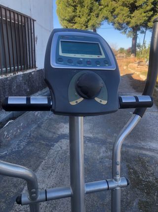 Bicicleta Elíptica BH 150€
