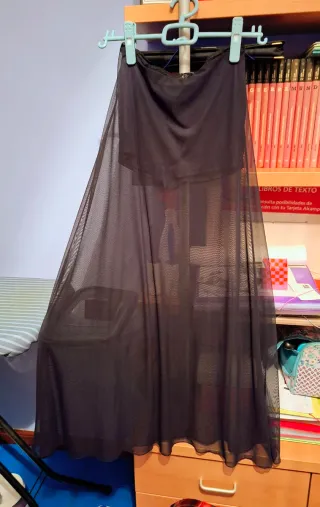 Falda larga malla transparente Zara negra