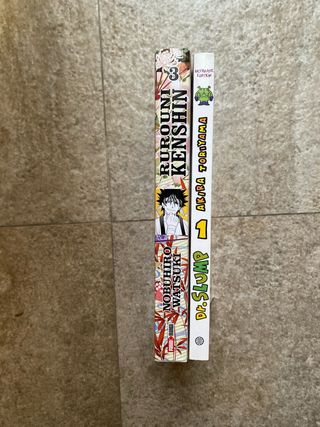 Lote 2 comics MM Dr. Slump y Rurouni Kenshin n