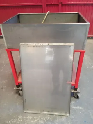 Lavadora de piezas mecánicas