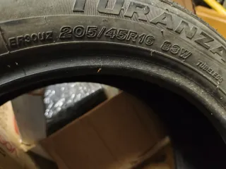 Neumáticos de coche