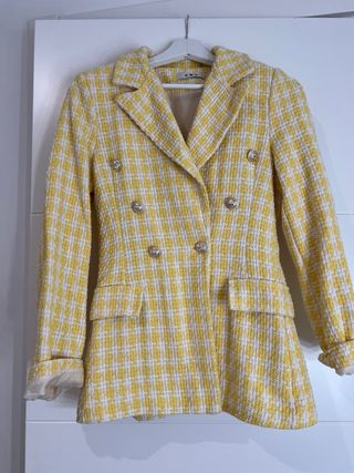 Americana cuadros amarillo y blanco