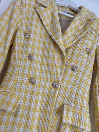 Americana cuadros amarillo y blanco