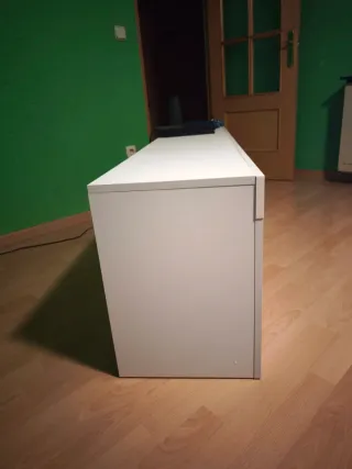 Mueble TV blanco madera