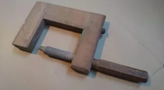 Sargento carpintero madera antiguo