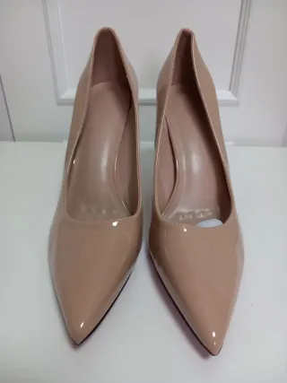 Zapatos de salón nude T.42