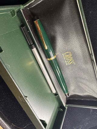 Bolígrafo Cross Verde con Repuesto