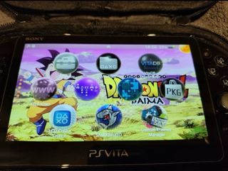 PS Vita Negra + Accesorios