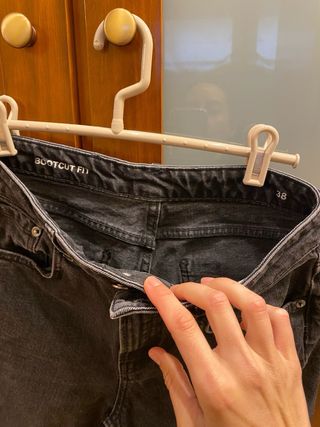 Jeans negros de Bimba y Lola