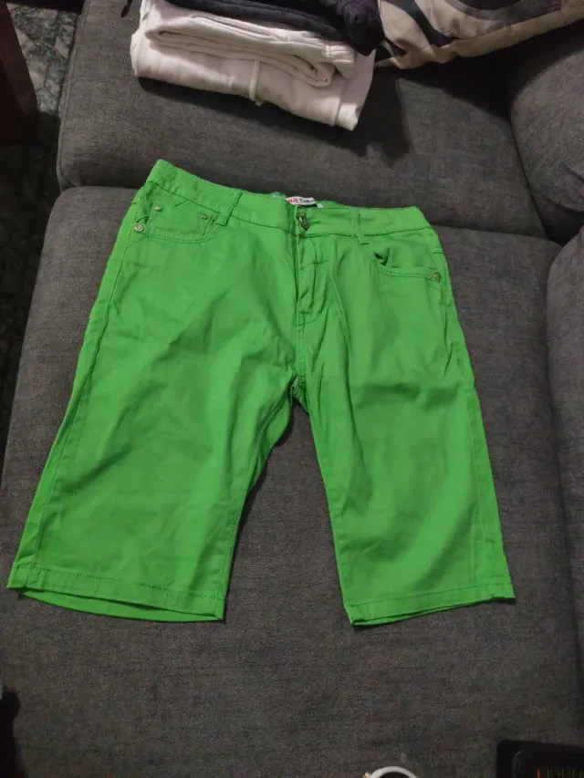 Pantalones cortos verdes talla 12