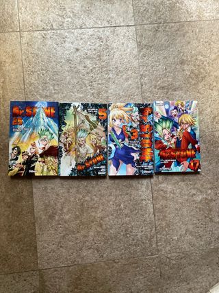 Lote 15 comics Fairy Tail,la galion y Dr Stone