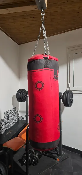 Saco de boxeo Domyos rojo