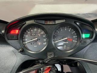 Honda Deauville NT650 Gris