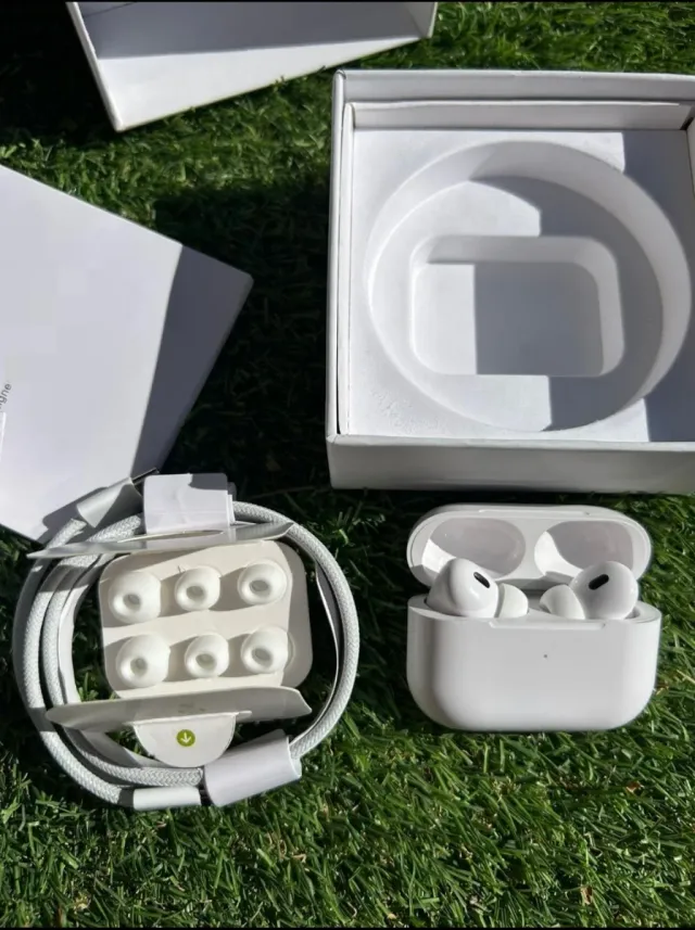 Pro (2ª gen) Blancos