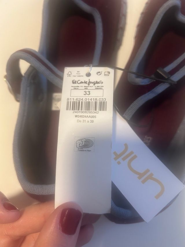 Manoletinas terciopelo granate UNIT SHOES talla 33