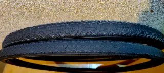 Neumáticos Gravel y cámaras