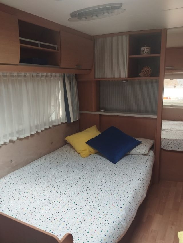 Caravana knaus sudwind 550 FQ