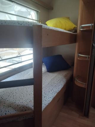 Caravana knaus sudwind 550 FQ