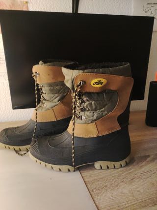 Botas de Nieve Crane Negras y Marrones