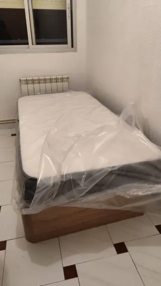 Materasso per canapé, testiera per canapè, materasso per tartine