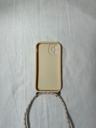 Funda con cuerda - iPhone 11