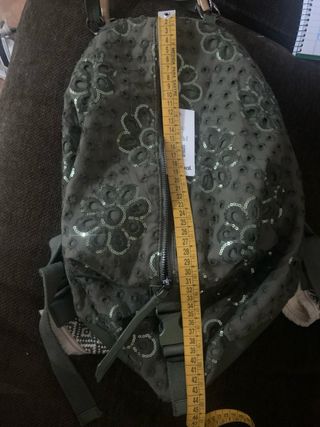 Mochila Desigual verde kaki brillante
