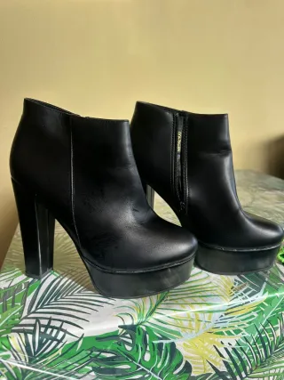 Tronchetti Fersini neri plateau tacco alto °40