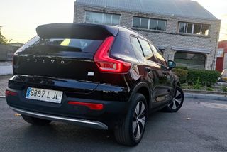 Volvo XC40 Híbrido Enchúfable T5 262CV. NEGOCIABLE