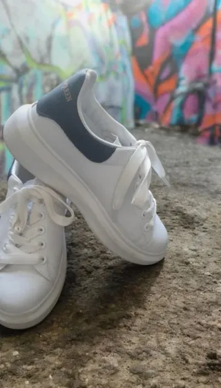 Scarpe Alexander McQueen Unisex Bianche/Grigie