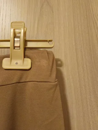 Pantaloni comodi beige