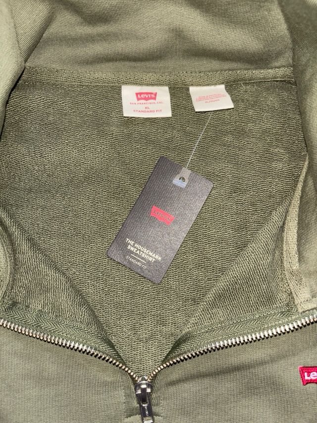 Sudadera Levi's verde militar 1/4 cremallera