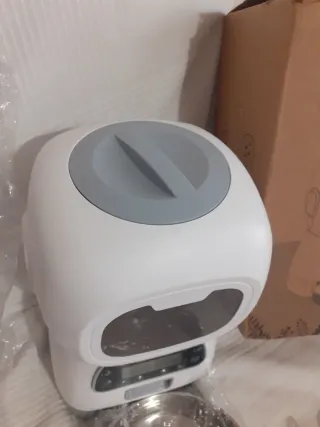 Comedero automático para animales