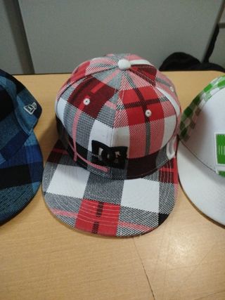 Gorras DC Shoes a cuadros