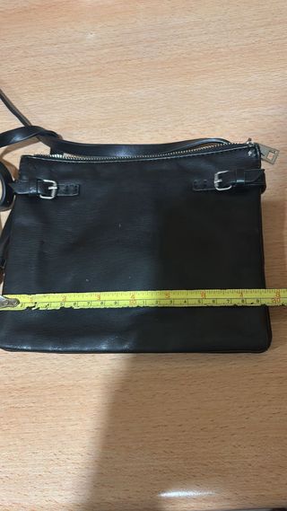 Bolso bandolera negro Pull&Bear