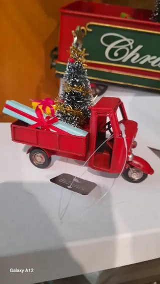 Modellino Apecar Rosso Natale