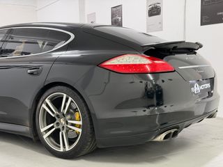 PORSCHE Panamera 4.8 Turbo PDK