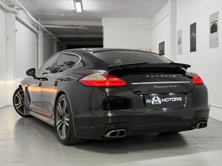 PORSCHE Panamera 4.8 Turbo PDK
