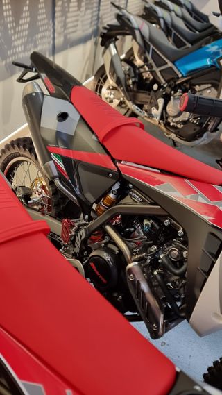 Fantic XEF Performance y Competition