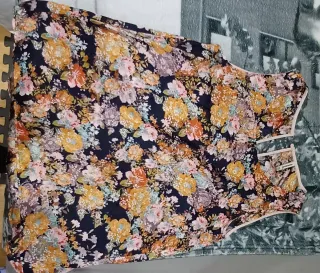 Blusa floral multicolor