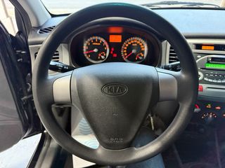 KIA Rio 1. 4 EX BASIS ( 125.798 KMS ) ETIQ C