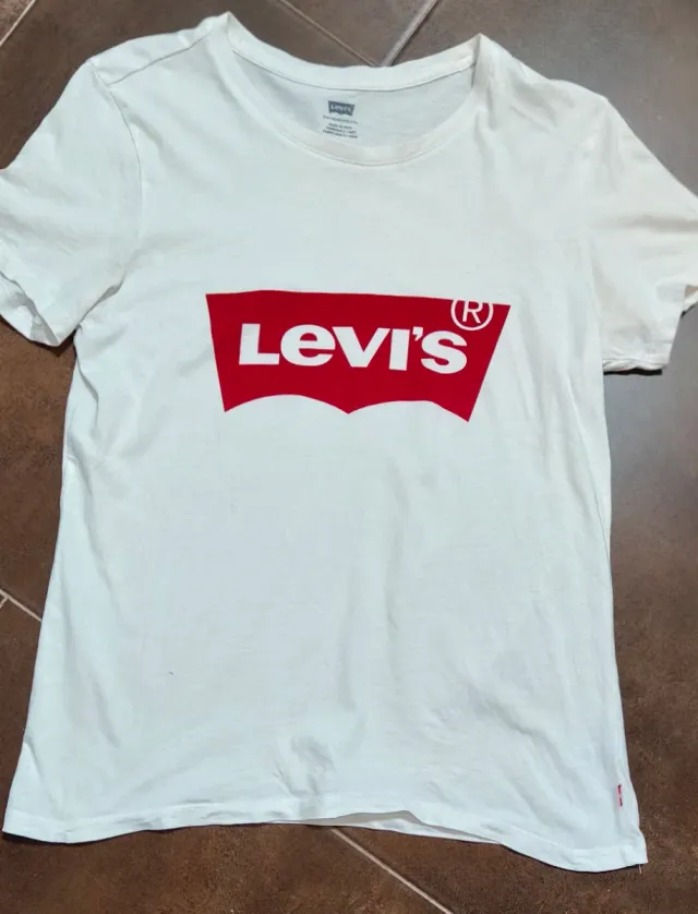 Camiseta Levi's Mujer Talla M original premium