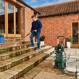 Hidrolimpiadora Bosch Advanced Aquatak 160