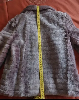 Chaquetón pelo malva Mango