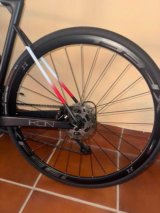 Bicicleta de carretera Olympia de carbono