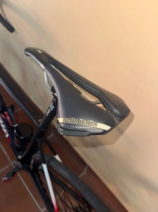 Bicicleta de carretera Olympia de carbono