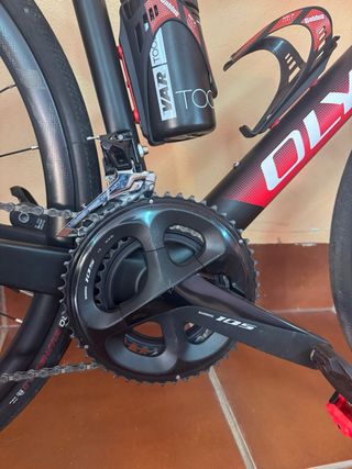 Bicicleta de carretera Olympia de carbono