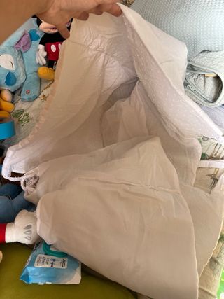 Canastilla infantil: tocas, sacos y cubre capazo