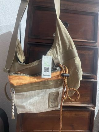 Bolso Desigual Voyager Beige y Naranja