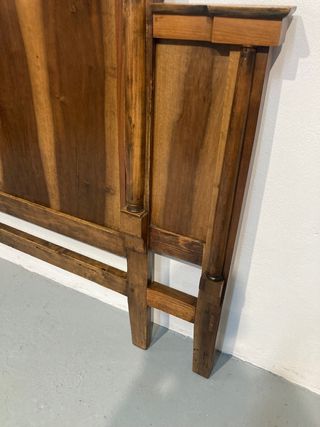 Cabecero de nogal restaurado 1,79