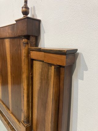 Cabecero de nogal restaurado 1,79